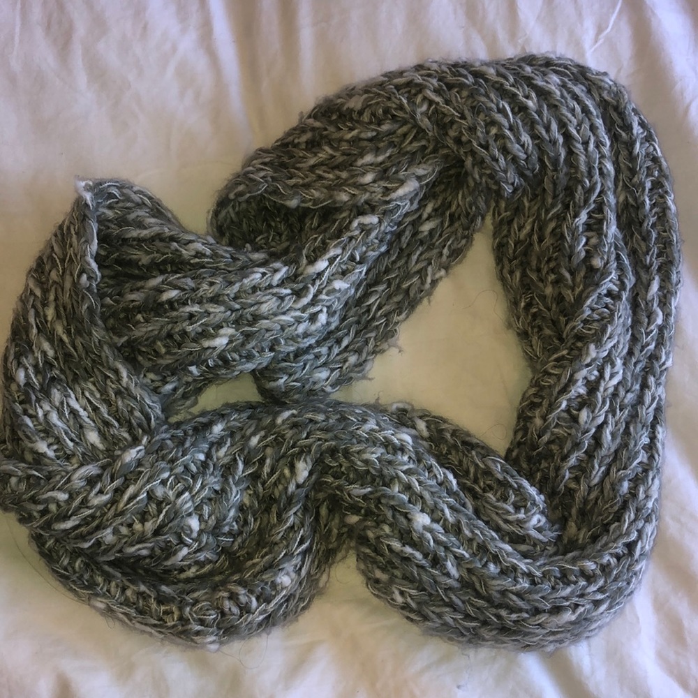 Chunky Knit Scarf